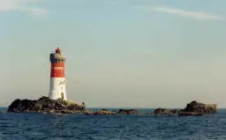 le phare des pierres noires